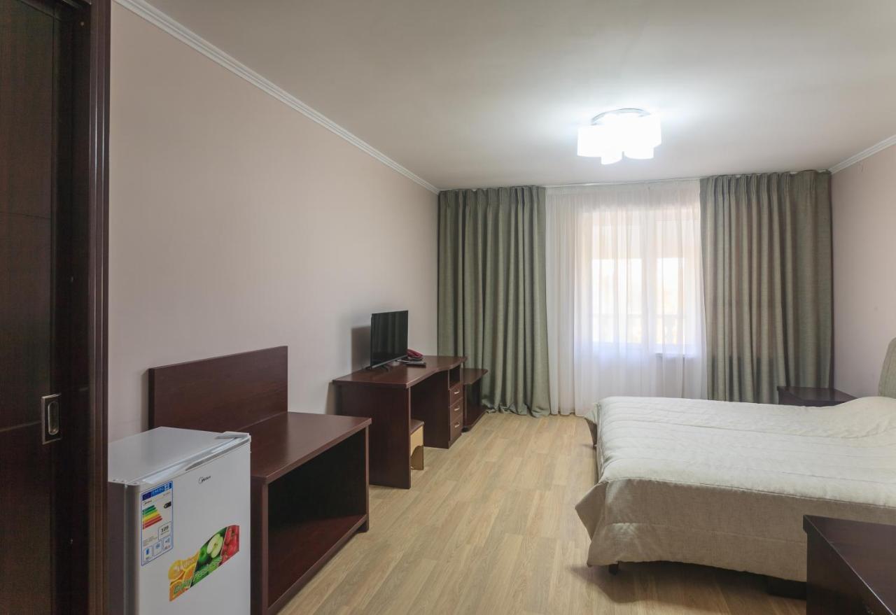 Sunkar Hotel Almaty Extérieur photo