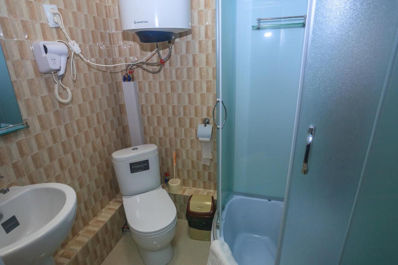 Sunkar Hotel Almaty Extérieur photo